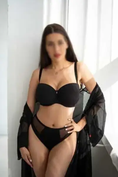 High Profile Call Girls in Delhi